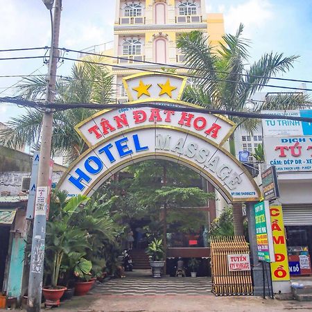 Tan Dat Hoa Hotel Ho Chi Minh City Exterior photo