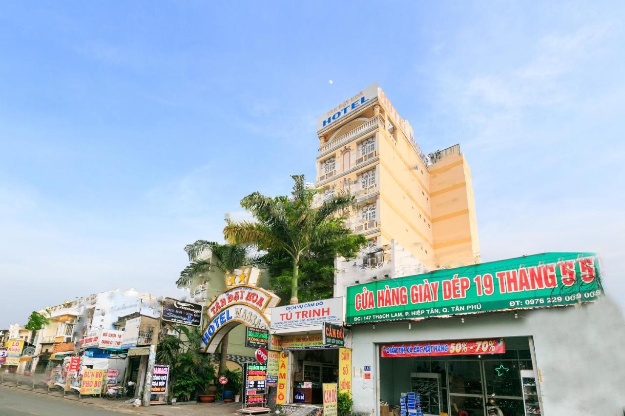 Tan Dat Hoa Hotel Ho Chi Minh City Exterior photo