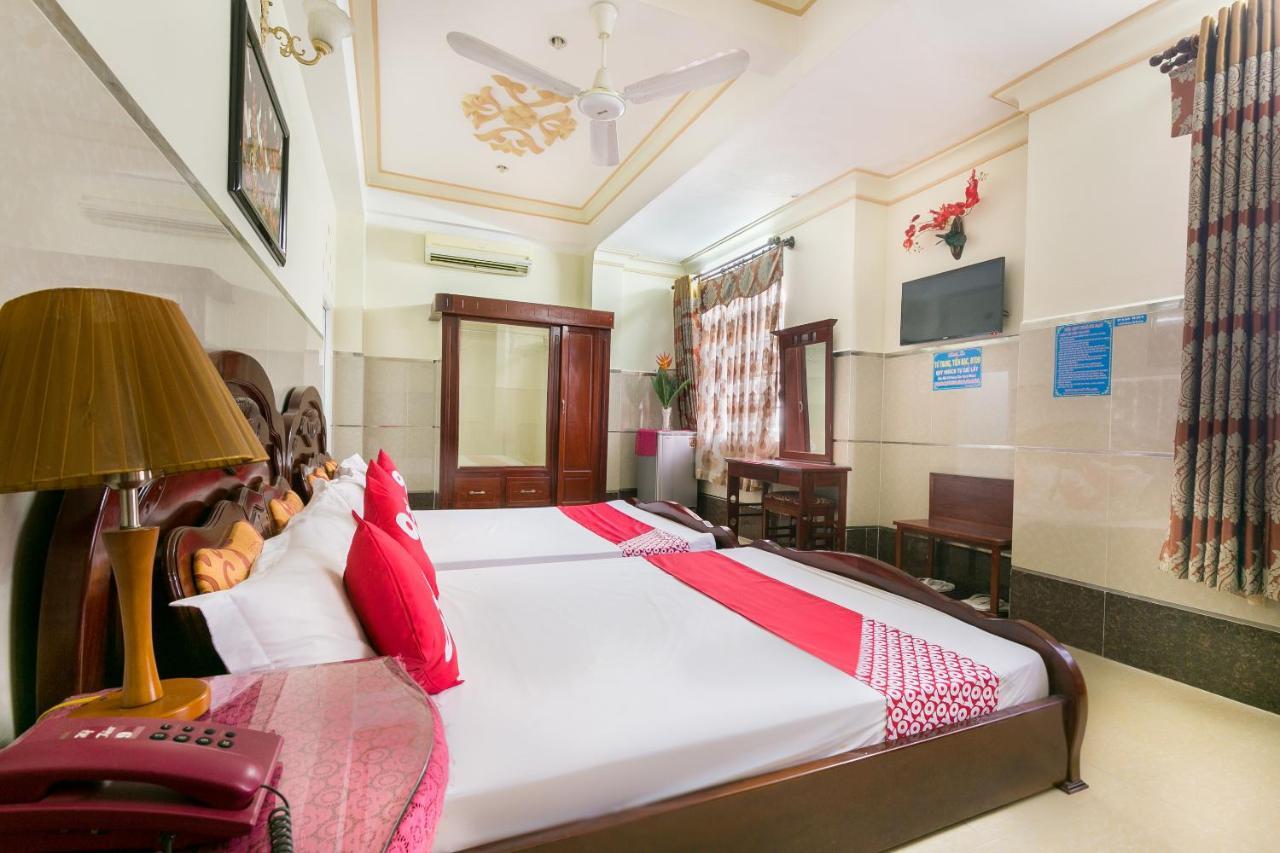 Tan Dat Hoa Hotel Ho Chi Minh City Exterior photo